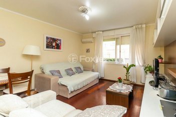apartment em Avenida Iguassu, Petrópolis - Porto Alegre - RS