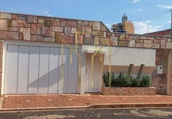 house em Rua Eduardo Marquez, Osvaldo Rezende - Uberlândia - MG