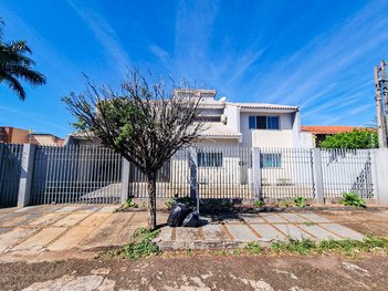 house em Rua Bagatelli, Aeroporto - Londrina - PR