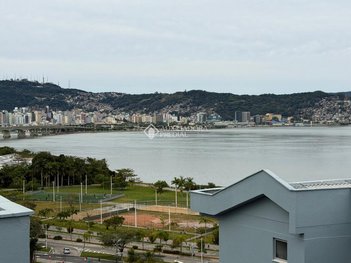 apartment em Rua Capitão Euclides de Castro, Coqueiros - Florianópolis - SC