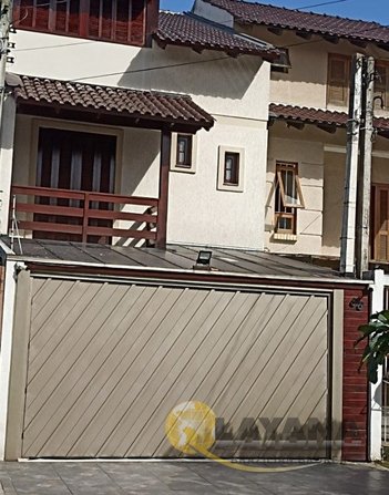 house em Eliza Tevah, Hípica - Porto Alegre - RS