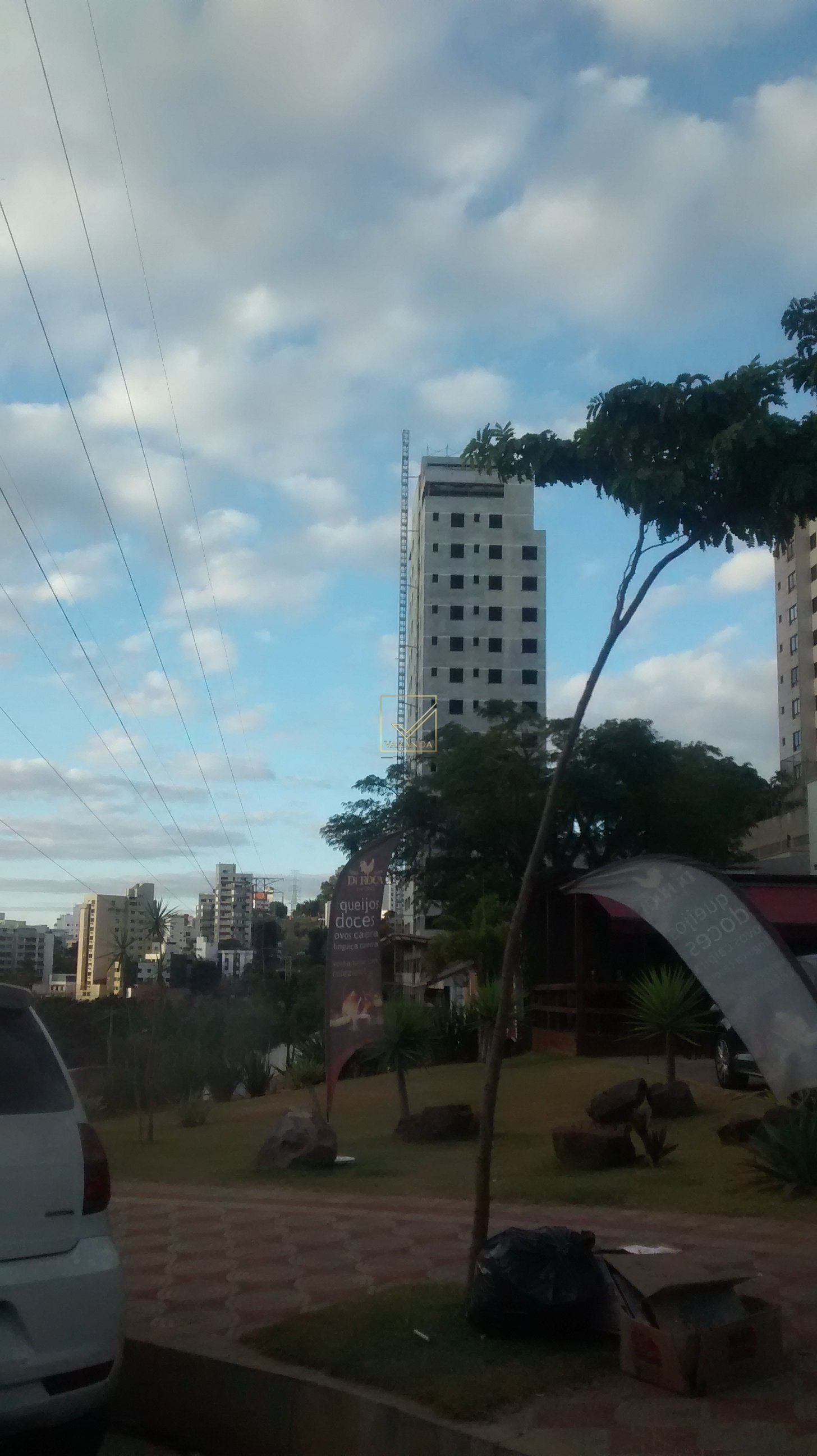 Apartamentos 04 quartos padrão luxo em construção no bairro Santa Lúcia