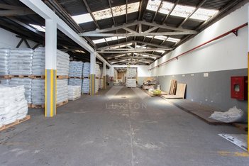 industrial em Vinte e Cinco de Fevereiro, Navegantes - Porto Alegre - RS
