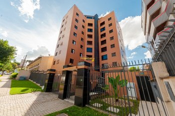 apartment em Rua Palmeiras, Água Verde - Curitiba - PR