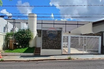 house em Avenida José Ariano Rodrigues, Jardim Americano - Lins - SP