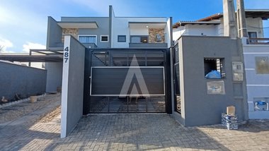 house em Rua Caçapava, Bom Retiro - Joinville - SC