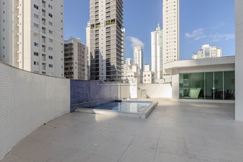 apartment em Rua Bruno Silva, Pioneiros - Balneário Camboriú - SC