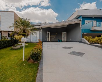 house em Rua Quiruá, Suru - Santana de Parnaíba - SP