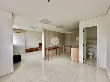 office em Avenida Maurílio Biagi, Ribeirânia - Ribeirão Preto - SP