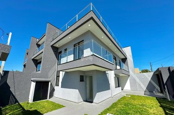 house em Rua Palmas, Cruzeiro - São José dos Pinhais - PR