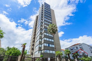 apartment em Rua Copérnico, Jardim Itu - Porto Alegre - RS
