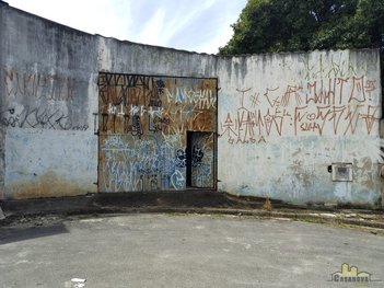 commercial_property em Rua José Moreira de Souza, Parque Imperial - Jacareí - SP