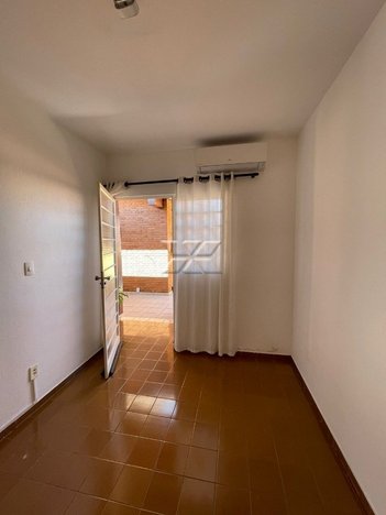 business em 09, Zona Central - Rio Claro - SP