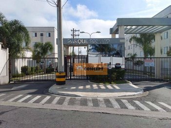 apartment em Rua Benedito Pinto da Cunha, Parque Santa Rosa - Suzano - SP