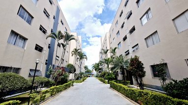 apartment em Rua Bassi, Vila Constança - São Paulo - SP