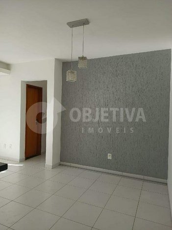 apartment em Avenida Terezina, Brasil - Uberlândia - MG