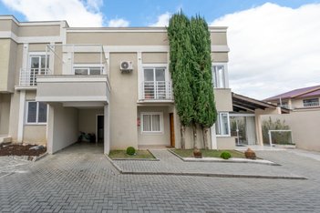 house em Rua Generoso Marques, Centro - Campo Largo - PR