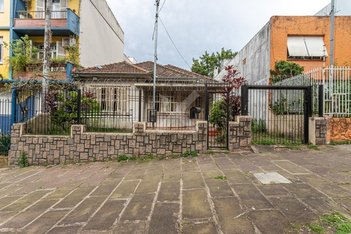 commercial_building em Rua Coronel Paulino Teixeira, Rio Branco - Porto Alegre - RS
