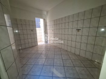 apartment em QE 40 Conjunto D, Guará II - Brasília - DF