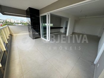 apartment em Rua Vinte e Nove de Outubro, Patrimônio - Uberlândia - MG