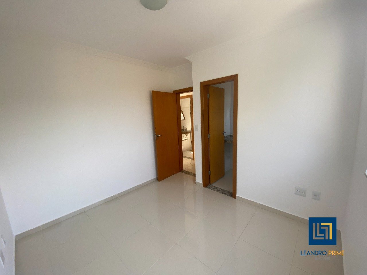 Apartamento com 3 quartos — Santa Mônica, Belo Horizonte