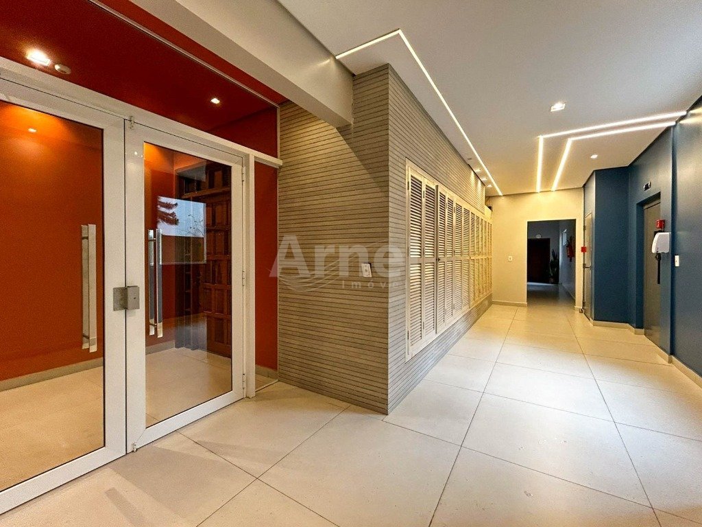 2- Hall de entrada do prédio