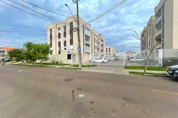 apartment em Rua Doutor Canuto Maciel de Araújo, Cidade Jardim - São José dos Pinhais - PR