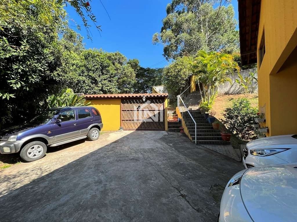 casa a venda no condominio fazendinha - garagem