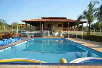 house em Estrada Municipal Caram Rezek, Chácaras Paraíso - Araçatuba - SP