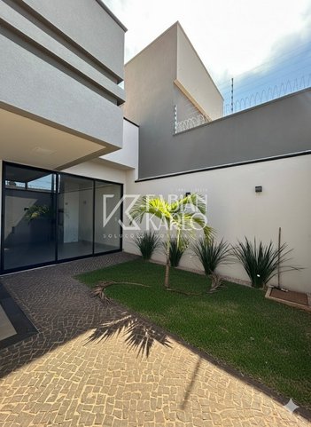 house em Rua Carajás, Parque das Laranjeiras Prolongamento - Rio Verde - GO