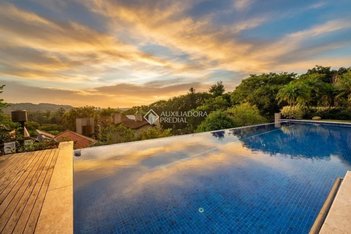 house em Avenida da Cavalhada, Cavalhada - Porto Alegre - RS