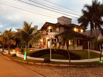 house em Avenida dos Búzios, Jurerê Internacional - Florianópolis - SC