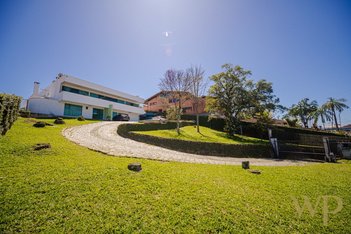 commercial_property em Prefeito Helmuth Fallgatter, Boa Vista - Joinville - SC