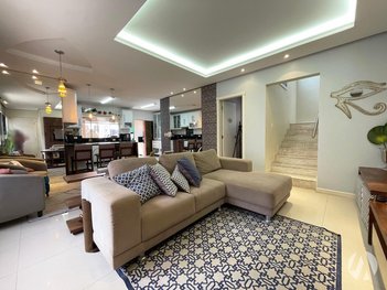 house em Rua Padre Schrader, Agronômica - Florianópolis - SC