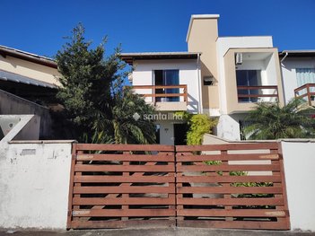 house em Rua das Três Palmeiras Reais, Campeche - Florianópolis - SC