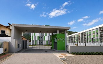 apartment em Rua Raulino Martinho Dias, São Sebastião - Palhoça - SC