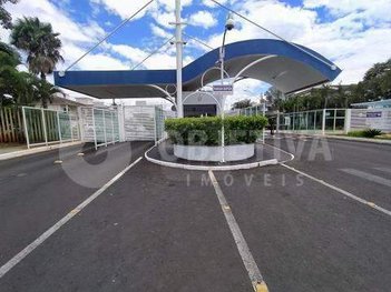 land_lot em Avenida Geraldo Abrão, Jardim Inconfidência - Uberlândia - MG