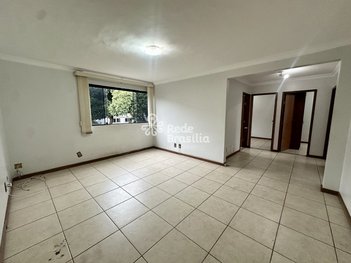 apartment em SHCES Quadra 301, Cruzeiro Novo - Brasília - DF