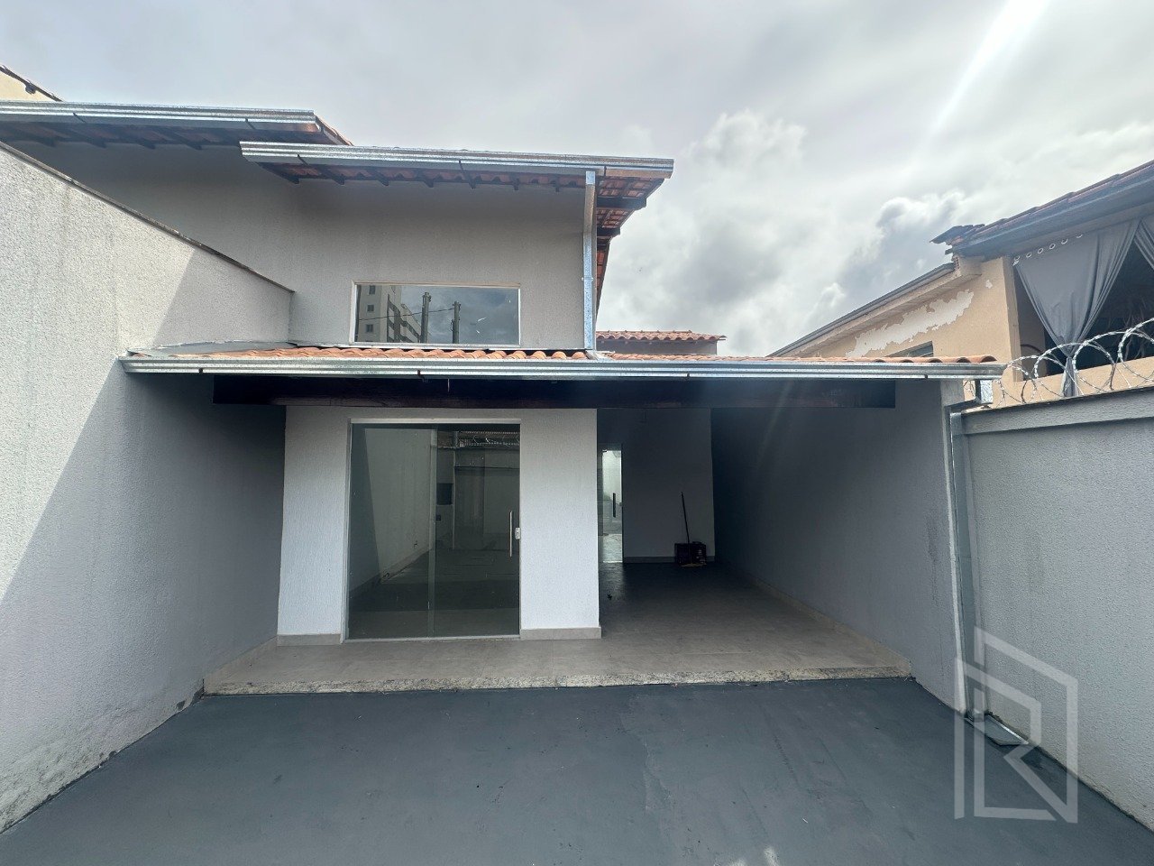 Casa com 3 quartos — Jardim Leblon, Belo Horizonte