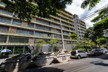 apartment em Rua Itapé-acu, Cidade Jardim - São Paulo - SP