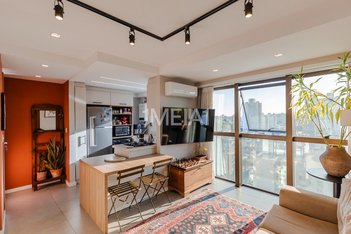 apartment em Rua Felizardo, Jardim Botânico - Porto Alegre - RS