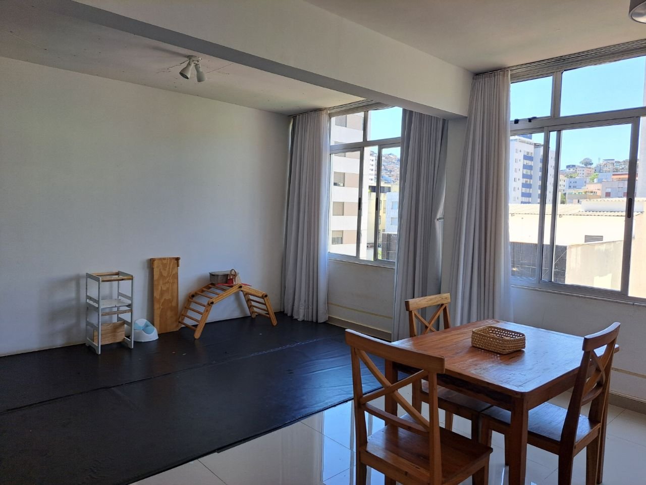 Apartamento com 3 quartos — Serra, Belo Horizonte
