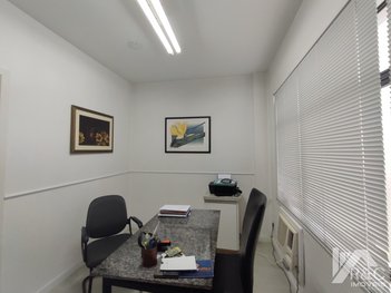 office em Rua Alfredo Chaves, Centro - Caxias do Sul - RS