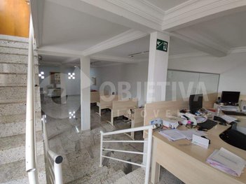 office em Avenida Afonso Pena, Umuarama - Uberlândia - MG