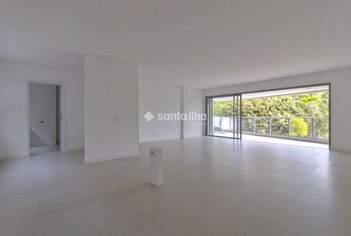 apartment em Estrada Haroldo Soares Glavan, Cacupé - Florianópolis - SC