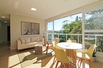 apartment em Professor Freitas Cabral, Jardim Botânico - Porto Alegre - RS