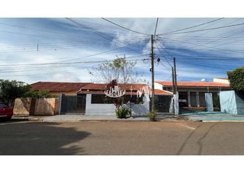 house em Rua Paulo Lotz, Monte Belo - Londrina - PR