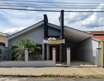 house em Rua Joaquim Marques Brazão, Guaxupé - Guaxupé - MG