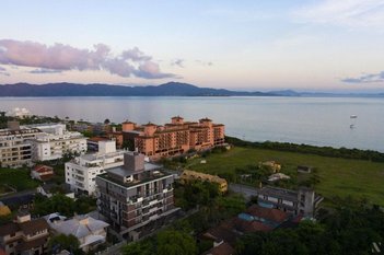 apartment em Rua dos Polvos, Jurerê - Florianópolis - SC
