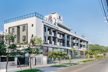 apartment em Rua Leonel Pereira, Cachoeira do Bom Jesus - Florianópolis - SC